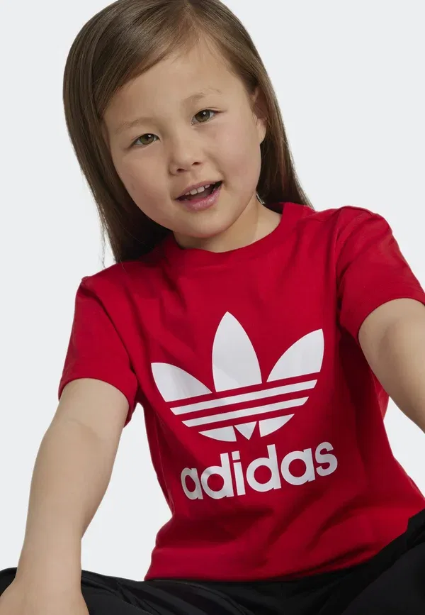 Футболка с принтом Adicolor Trefoil Kids Adidas Originals, Better Scarlet, алый — фото 3