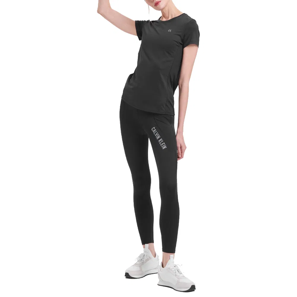 Женская футболка с прямым кроем Calvin Klein, Black — фото 4