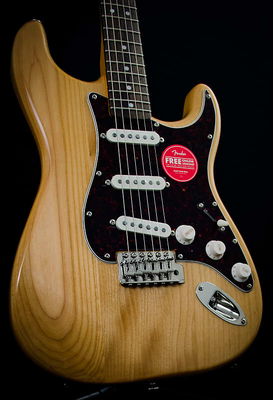 

Squier Classic Vibe '70s Stratocaster в цвете Natural Classic Vibe '70s Stratocaster in Natural