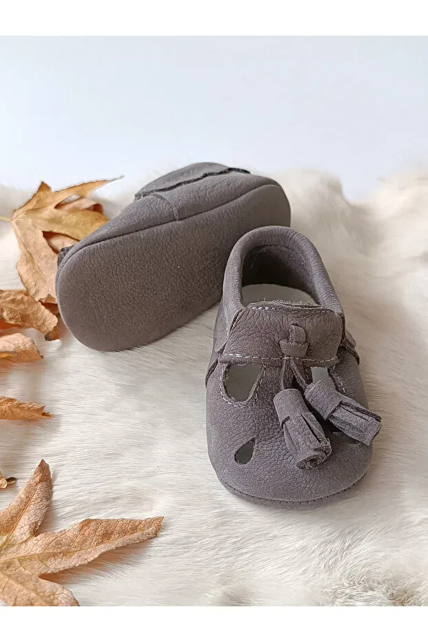 Детские кожаные пинетки-мокасины с кисточками Hodore, Tasseled Gray — фото 4