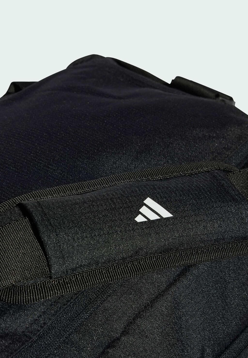 

Дорожная сумка ESSENTIALS 3-STRIPES DUFFEL SMALL adidas, черный