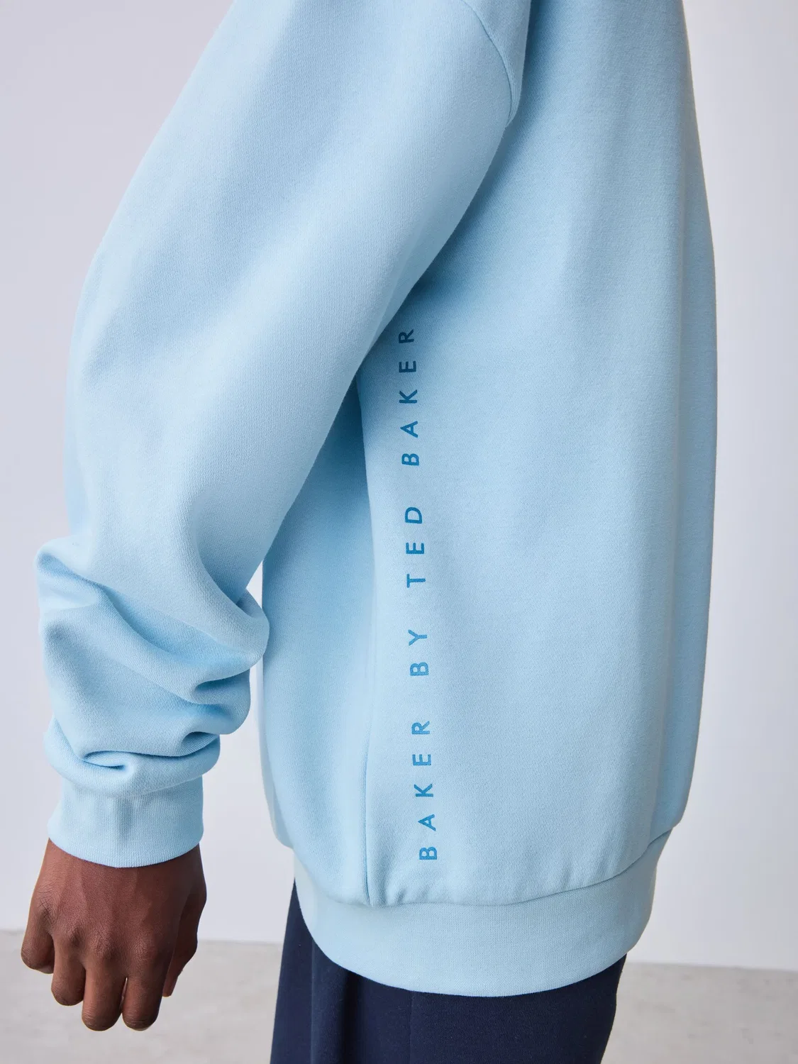 Спортивный костюм Oversized Graphic Sweatshirt and Joggers Set Baker by Ted Baker, синий — фото 3