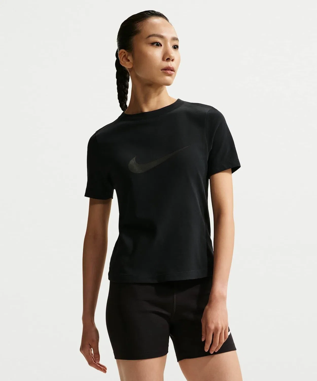 Женская футболка с принтом Nike Sportswear Slim Short-Sleeve Burnout Logo Top, Black