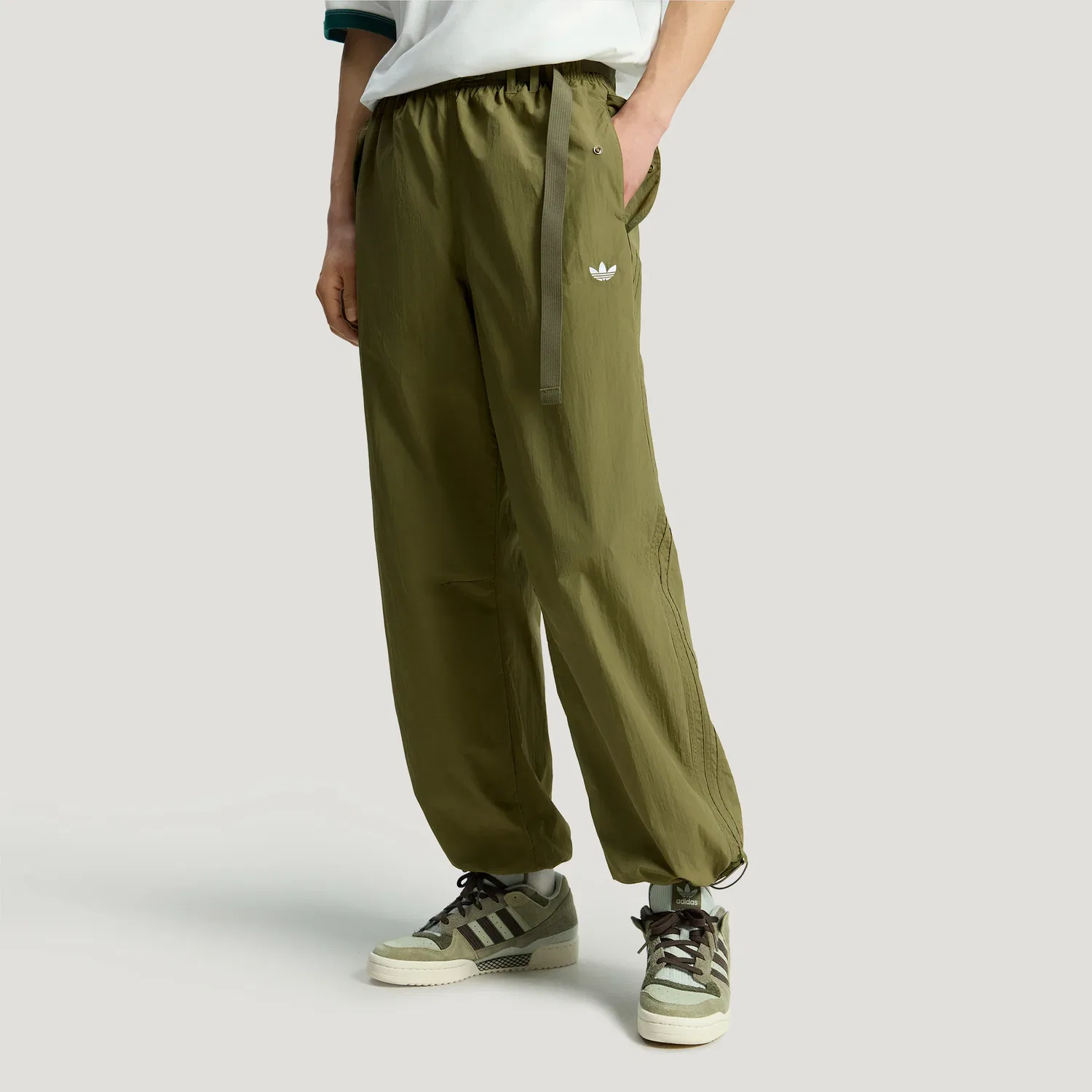 Мужские карго-брюки Dark Olive Green Adidas Originals — фото 4