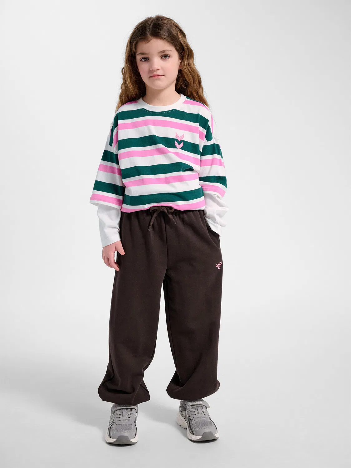 Детские спортивные штаны с регулируемой талией Hmljr Jump Hummel, Dunkelbraun — фото 3