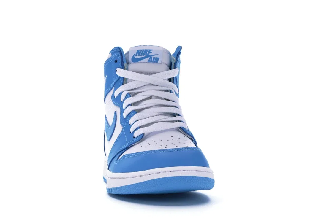 Детские кроссовки с высоким верхом Jordan 1 Retro High OG UNC Jordan, White/Dark Powder Blue — фото 2