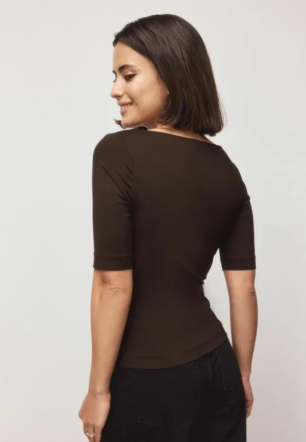 Футболка с коротким рукавом Basic t-shirt Next, chocolate brown, коричневый/шоколадный — фото 3