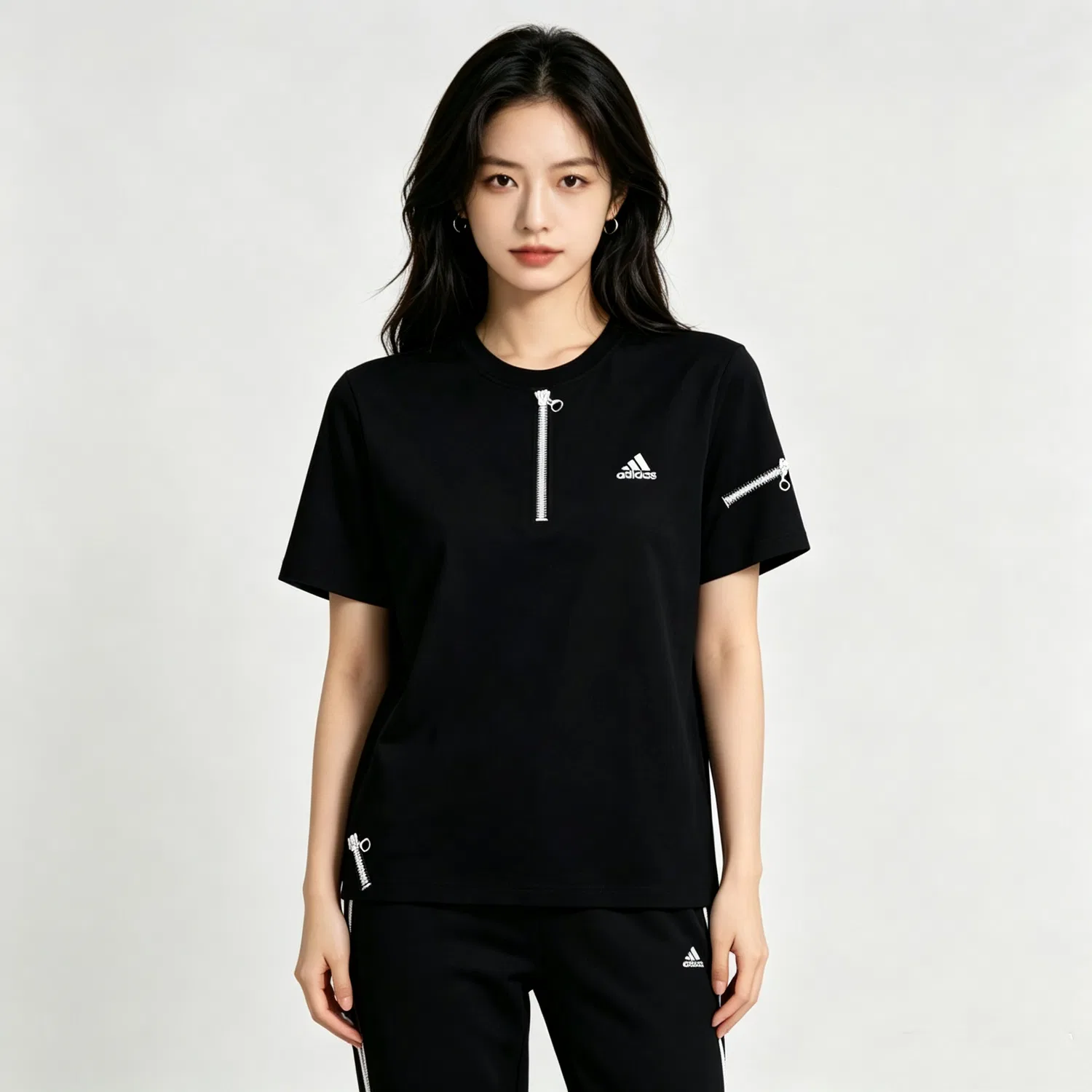 Футболка с принтом Adidas MUST HAVES Unisex черная — фото 4