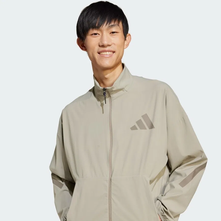 Мужская куртка из ткани с длинным рукавом adidas Z.N.E. Woven Track Top, Бежевый — фото 4