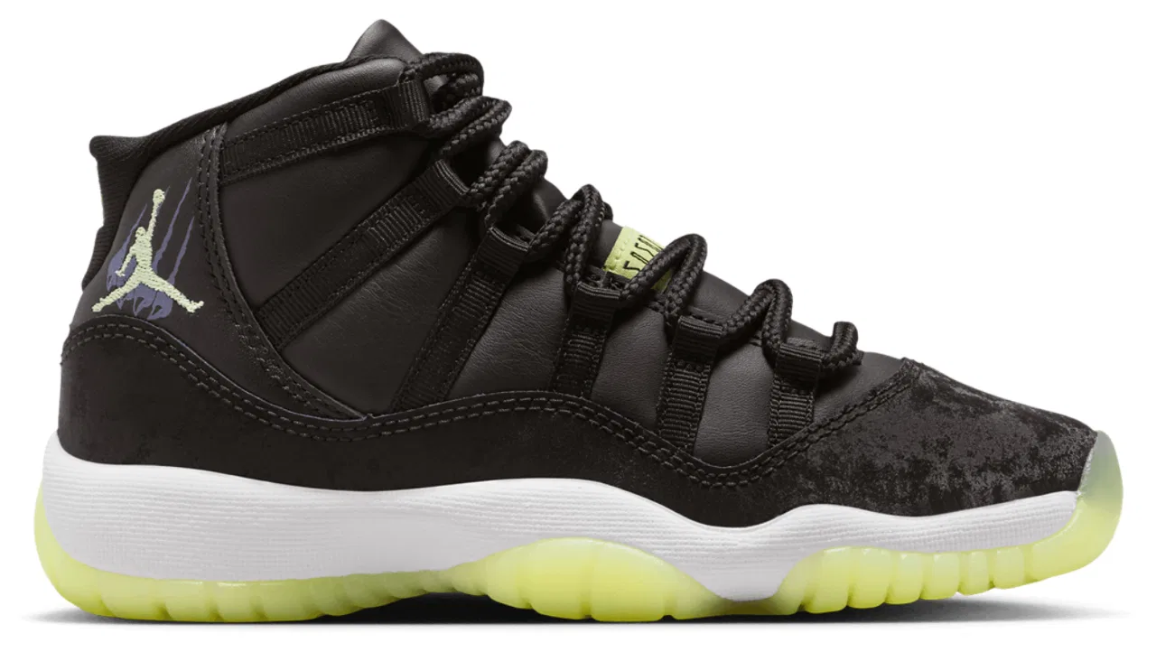 Кроссовки для мальчиков Retro 11 SS Jordan, цвет Black/Dark Raisin/Volt