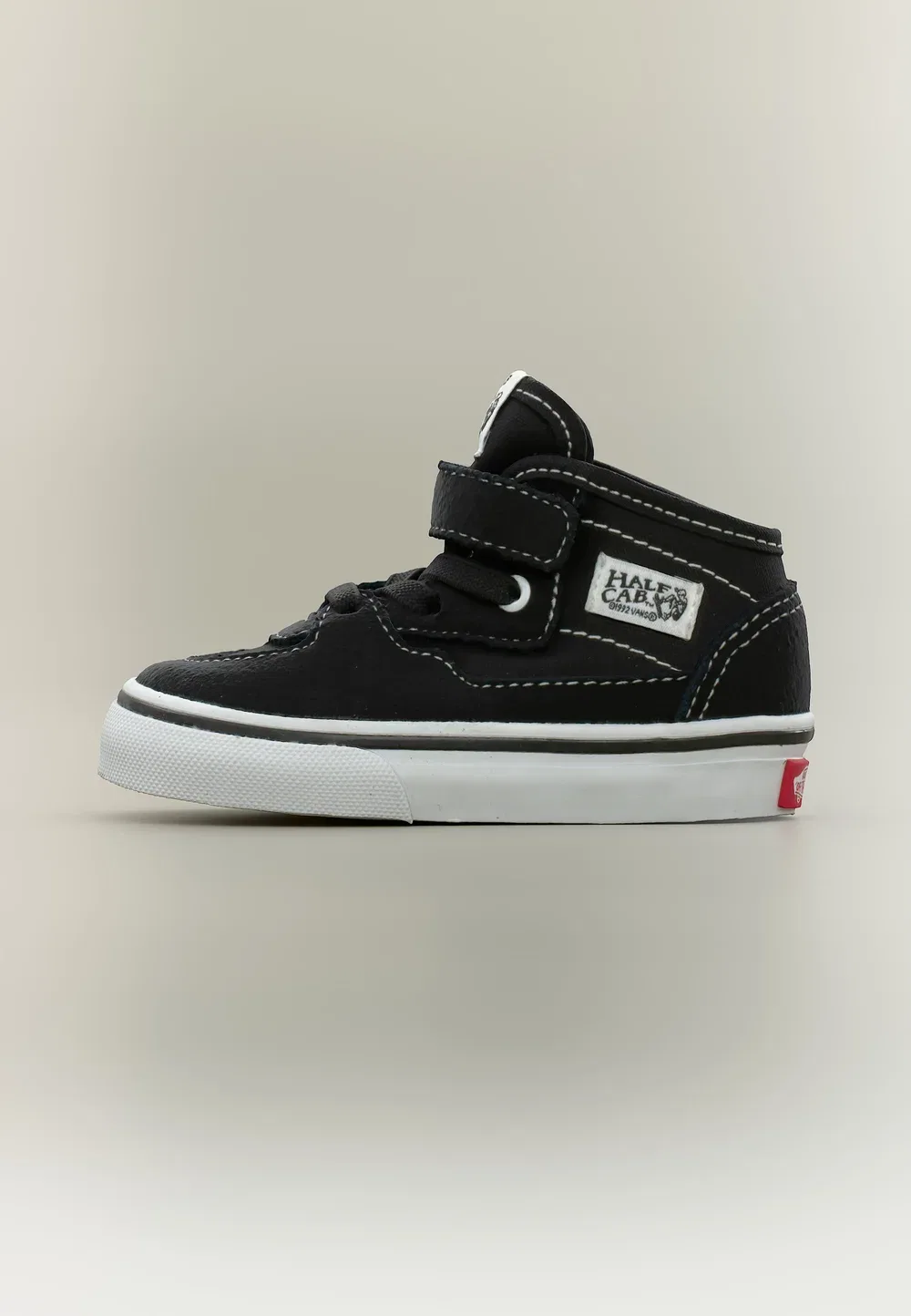 Полусапожные кеды с эластичными шнурками, унисекс Vans, Black/White