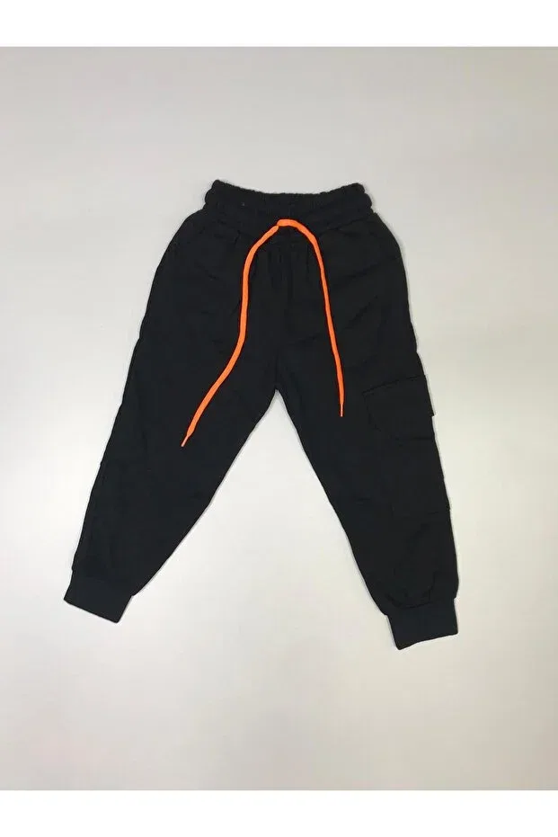 Детские спортивные штаны для мальчиков с карго-карманами Seasonal 2-thread 2-front 1-pocket tracksuit pants for boys with drawstring at the waist and elastic ribbed cuffs Baby Slon Kids Clup, Black
