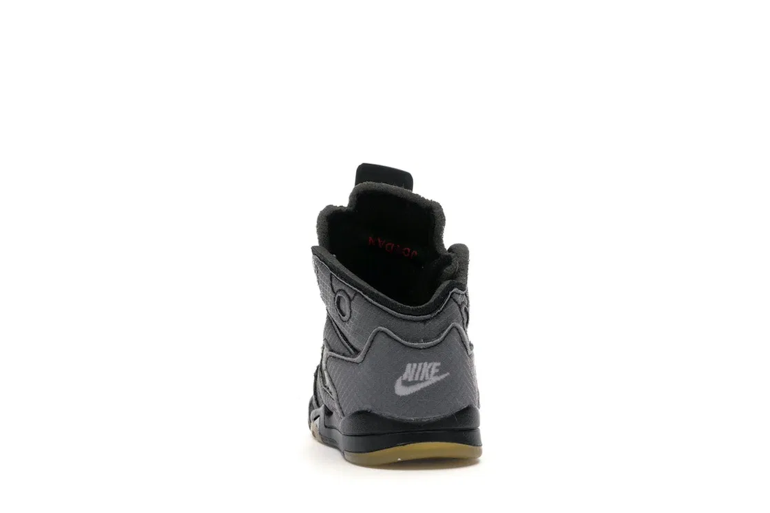 Детские кроссовки Lifestyle с деконструированным дизайном Jordan 5 Retro, Black/Muslin-Fire Red — фото 4