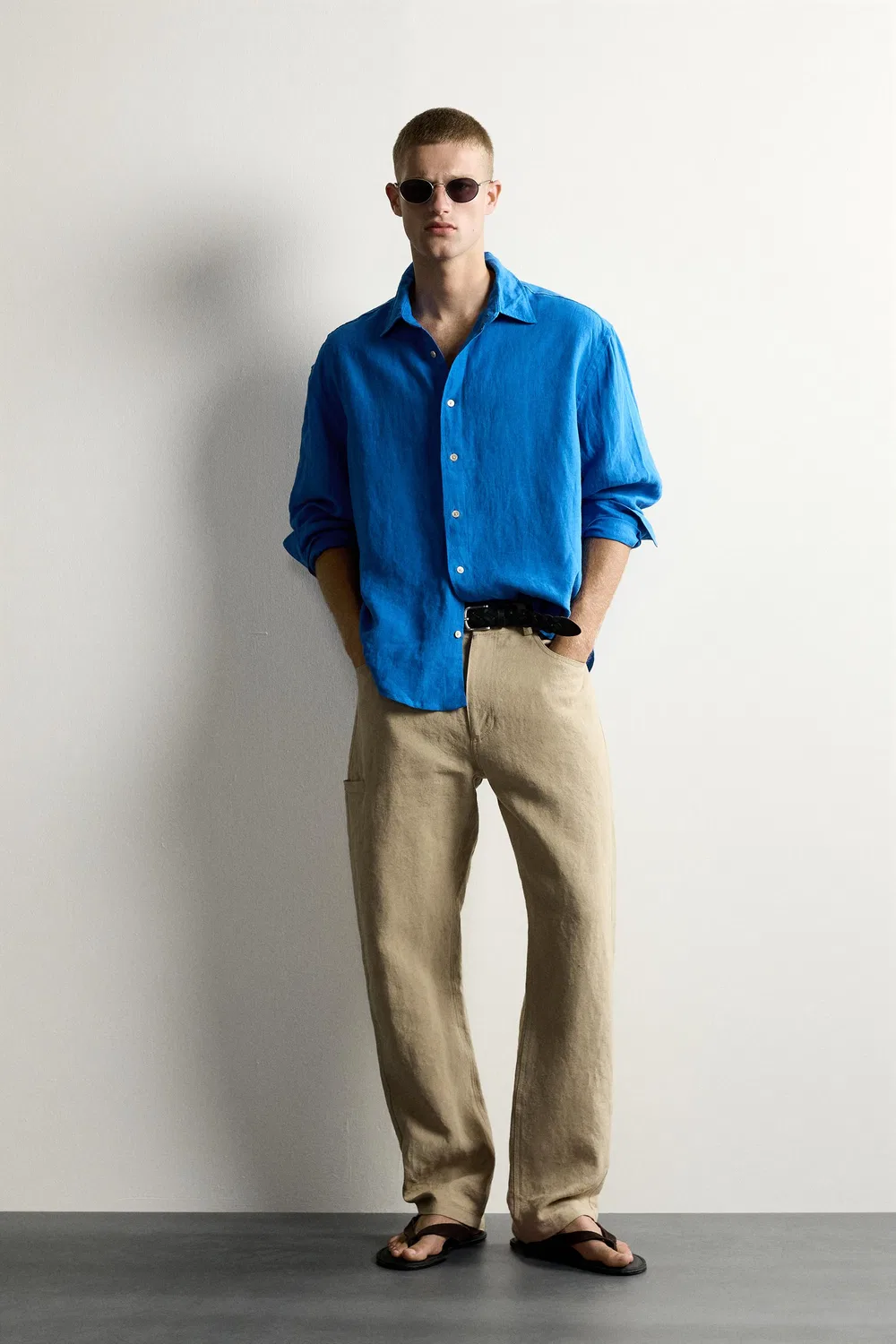 Рубашка свободного кроя из 100% льна. ZARA, Electric blue