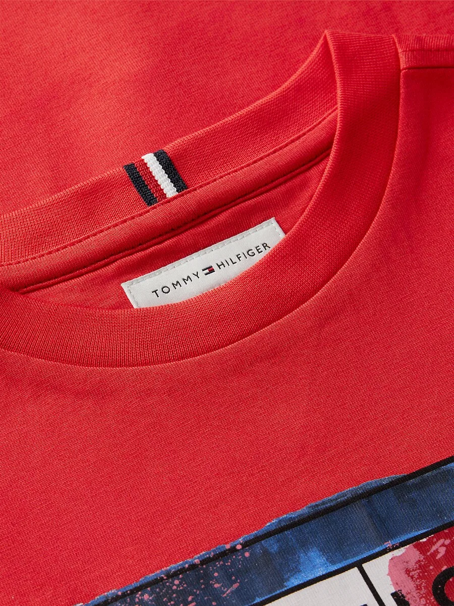 Футболка TOMMY HILFIGER красного цвета — фото 4