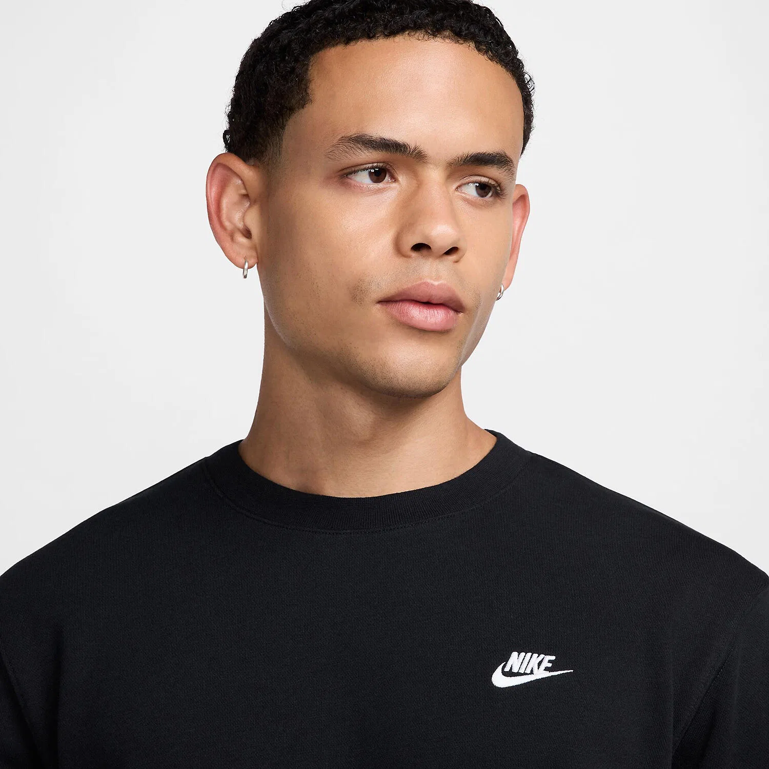 Мужская хлопковая футболка Nike Club Crew, Цвет Schwarz