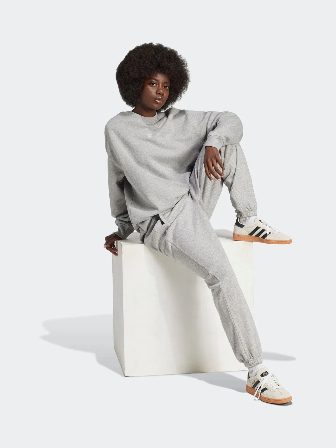 Джоггеры из флиса Essentials, adidas Originals, серый — фото 3