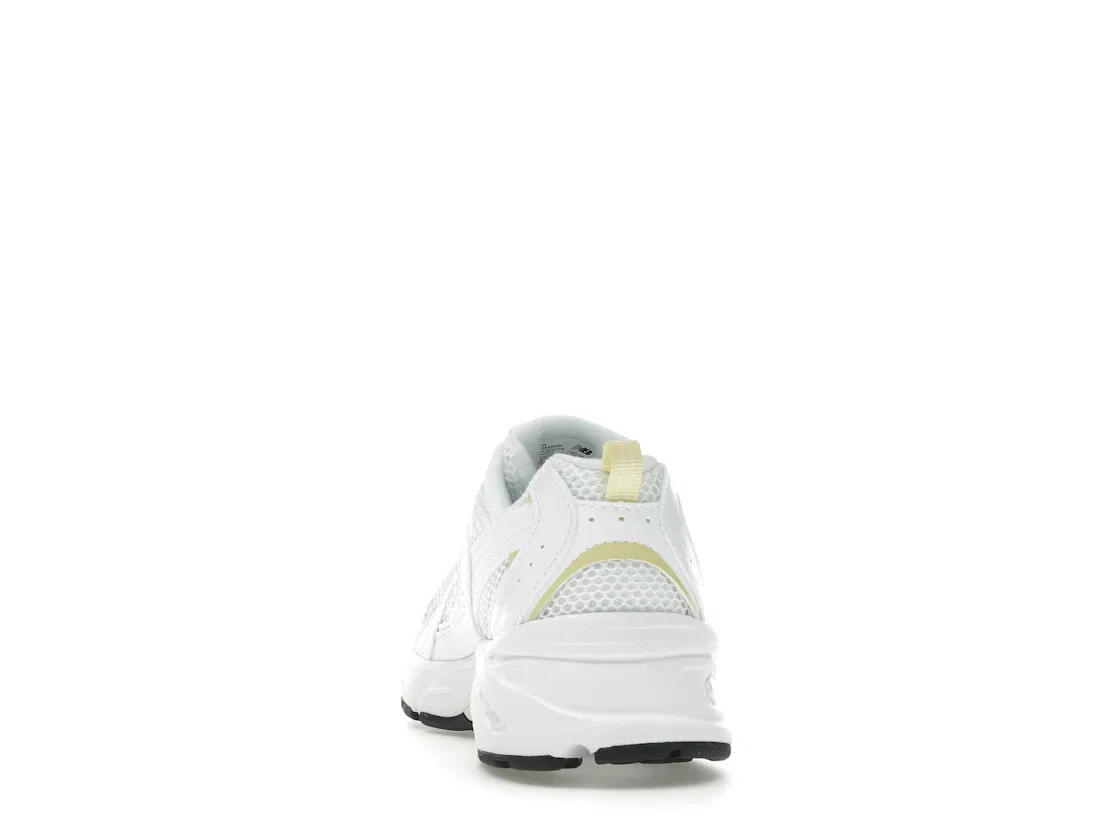 Детские кроссовки Lifestyle New Balance 530, White/Parchment — фото 4