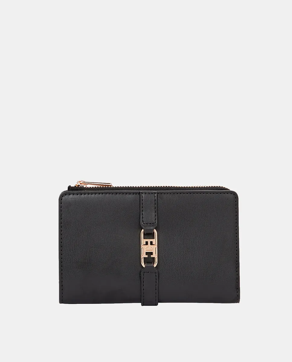 

Кошелек черного цвета Tommy Hilfiger