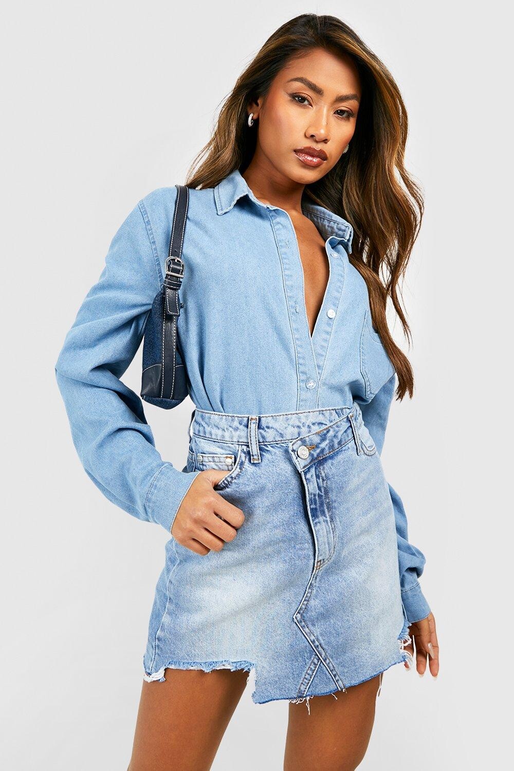 

Мини-юбка с асимметричным поясом и рваным подолом Boohoo, синий