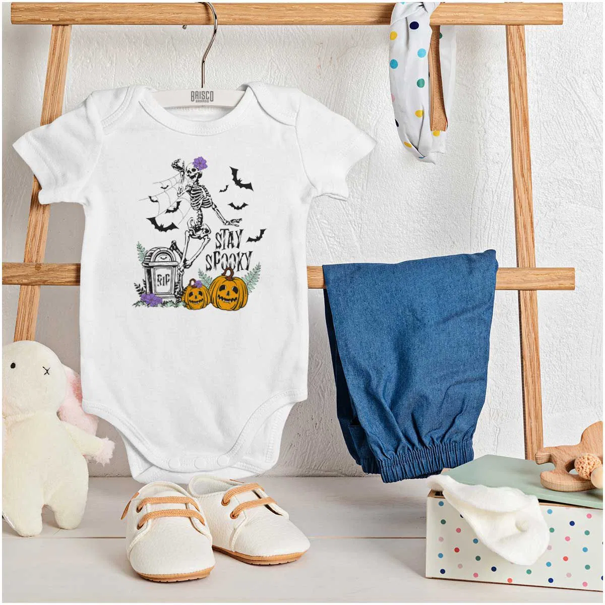 Детское боди для девочек с принтом Halloween Skeleton Dance Brisco Brands, White — фото 3