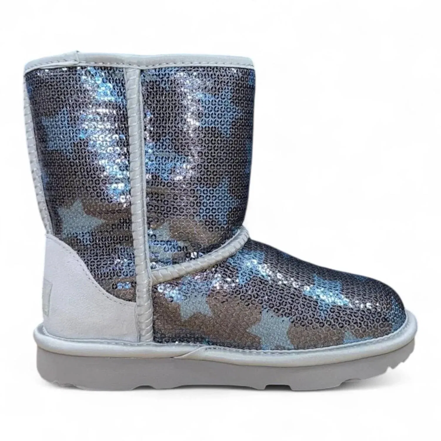 Детские ботинки для девочек с блестящей звездой Classic Short II Sequin Star UGG, Denim Blue — фото 2