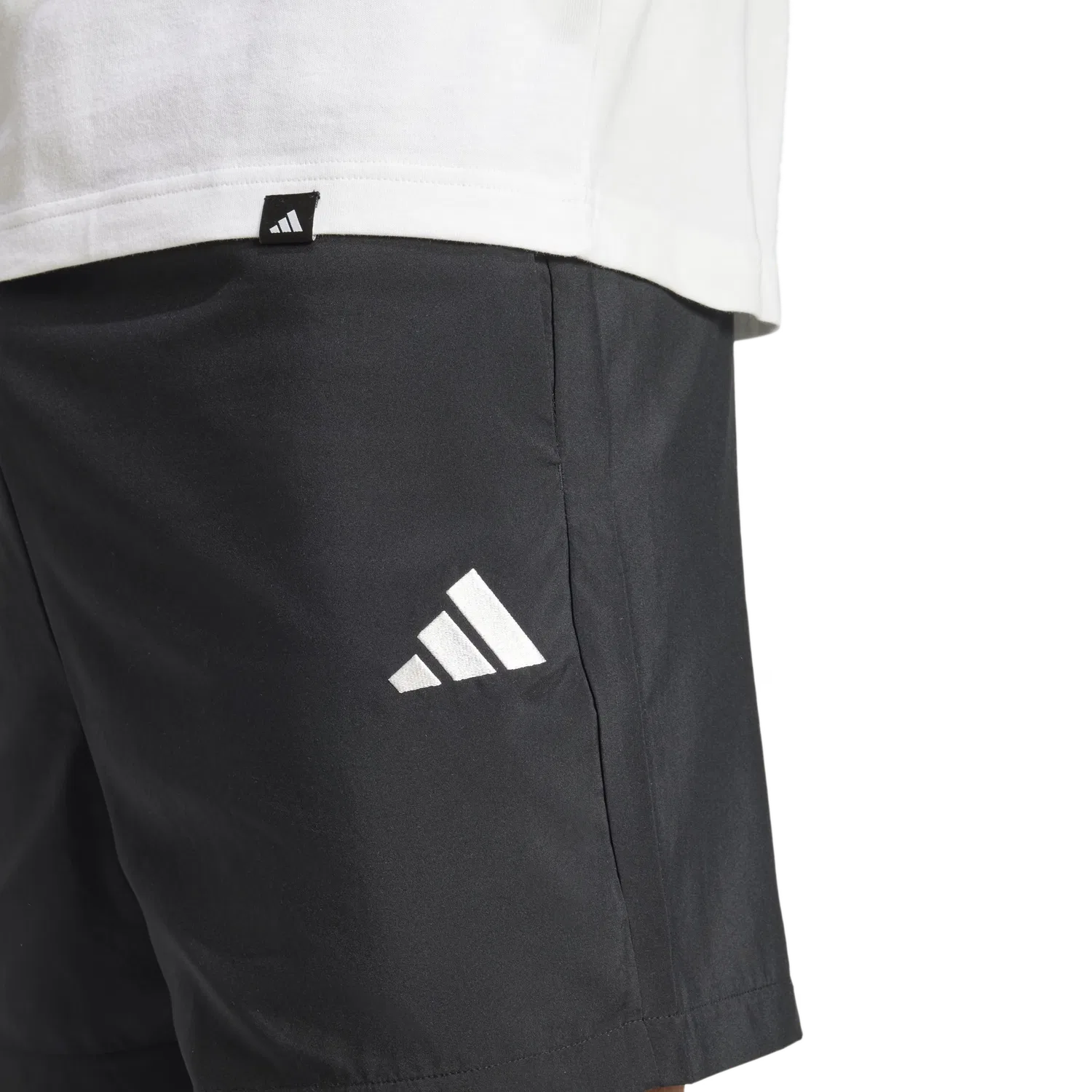 Мужские спортивные шорты Regular Fit Adidas, черный — фото 4