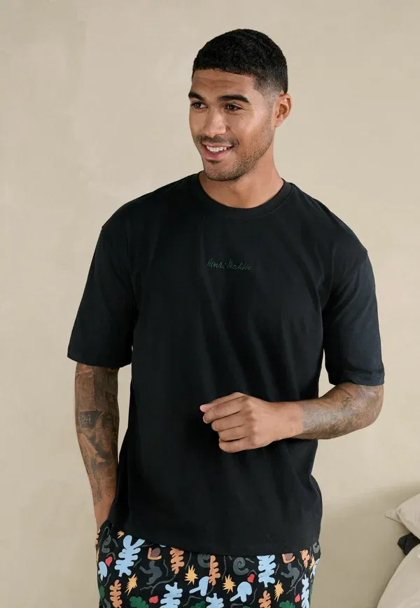 Пижамный комплект из хлопка Regular fit graphic short sleeve set Next black henri matisse Henri Matisse, черный — фото 4