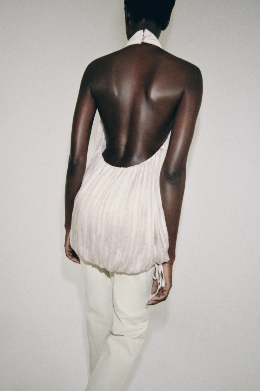 Плиссированный топ-халтер из коллекции ZW ZARA, Pearl/Beige — фото 3