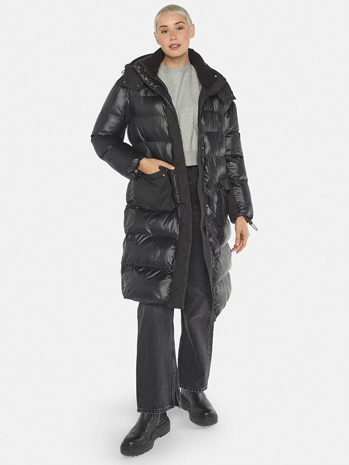 

Fuchs Schmitt Стеганое пальто черного цвета