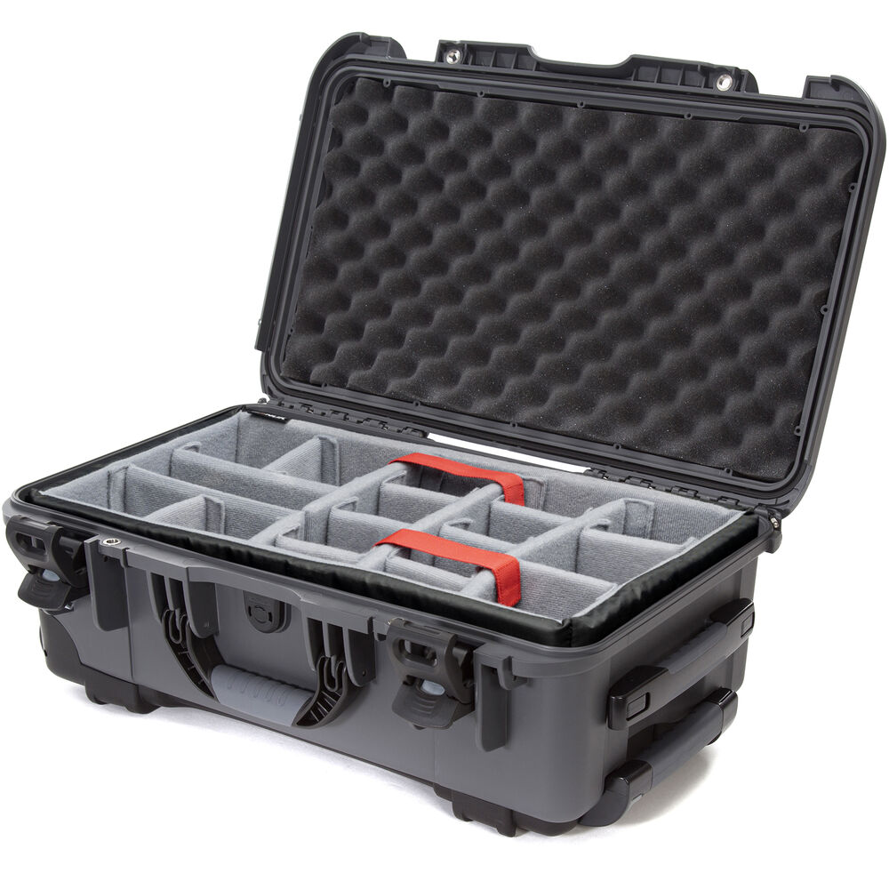 

Кейс Nanuk 935 на колесах с мягкими разделителями (графит, 28,5 л)