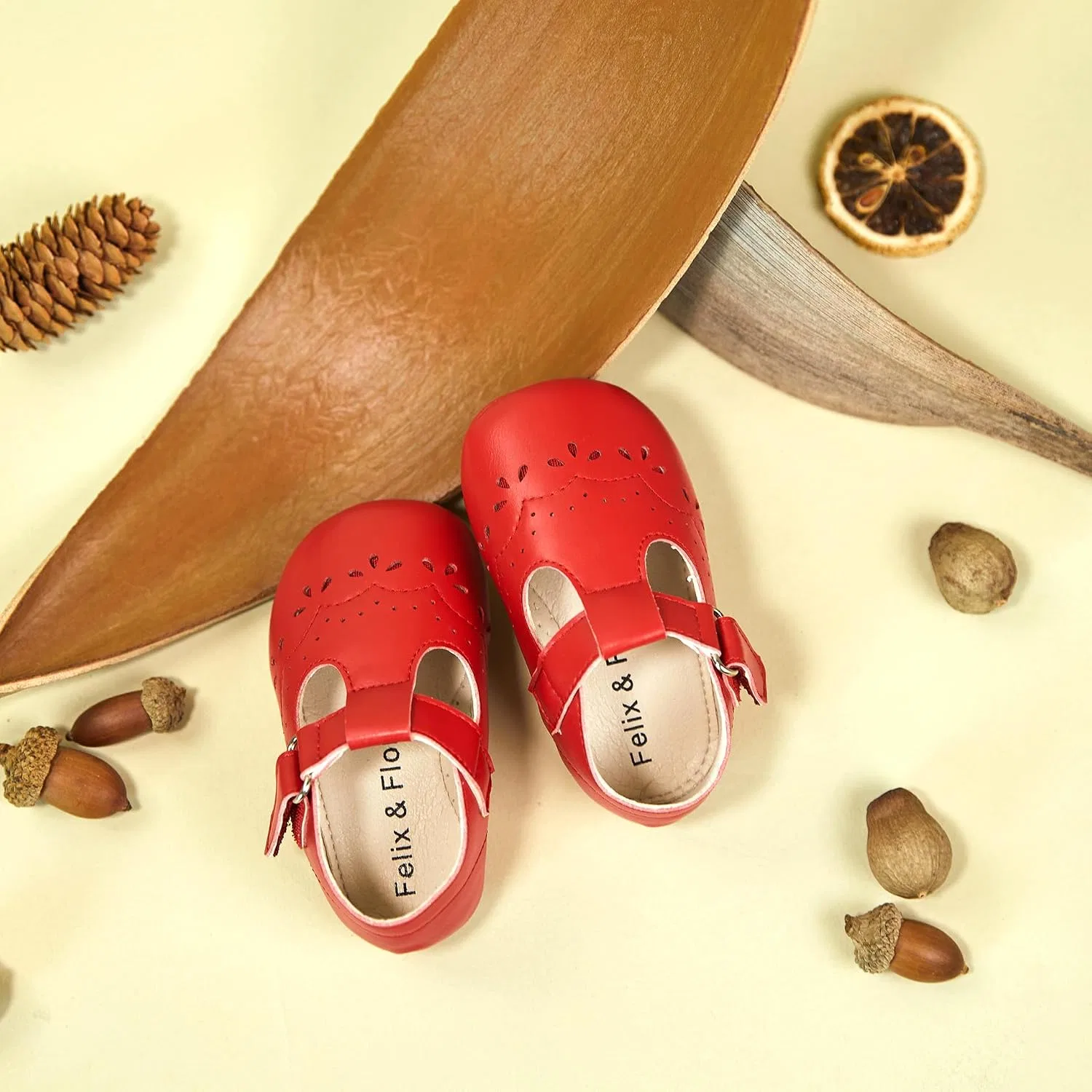 Детские туфли Мэри Джейн на мягкой подошве Moccasins Rubber Sole Crib Shoes Felix & Flora, Red — фото 2