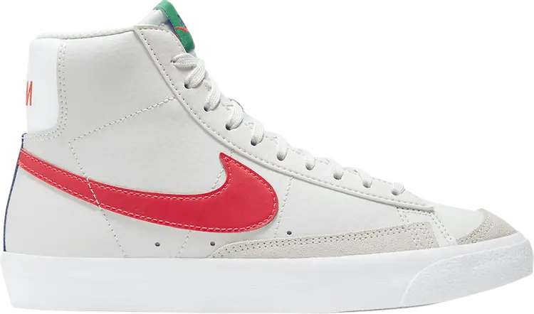 

Кроссовки Nike Blazer Mid '77 GS 'Platinum Tint Bright Crimson', белый