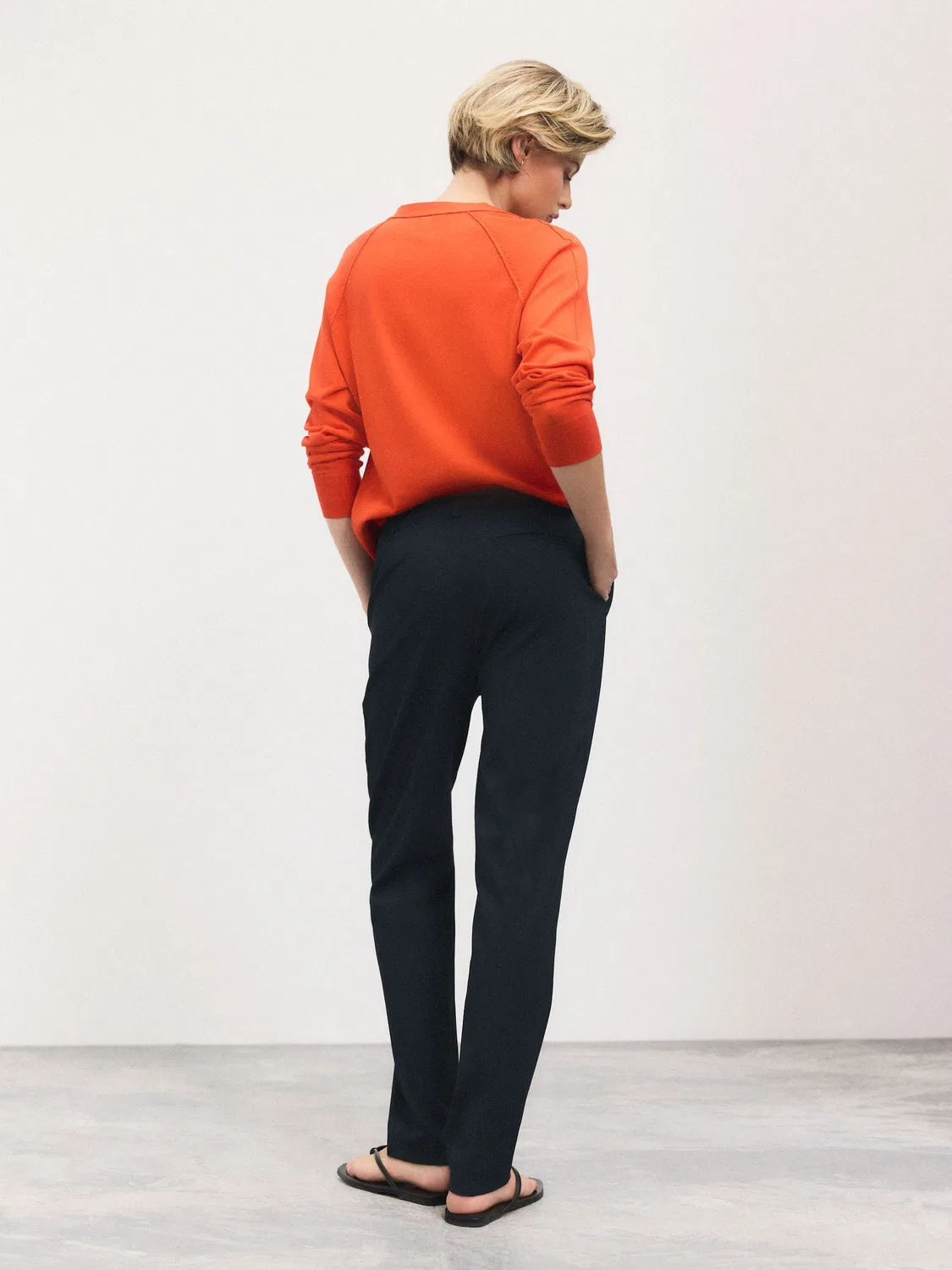 Брюки зауженные, текстурированная ткань, Navy Blue Next — фото 2