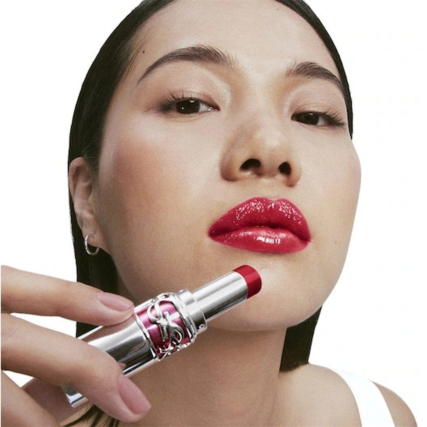 Блеск для губ Yves Saint Laurent Loveshine Candy Glaze, 17 - Strawberry Cloud, 3,2 г — фото 4