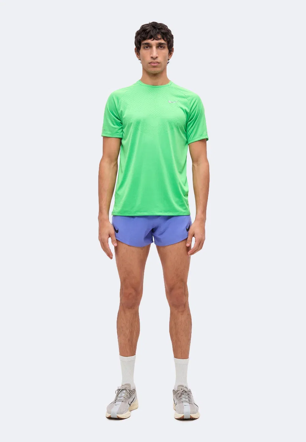 Stride - спортивная футболка Nike Performance, Green Spark — фото 2