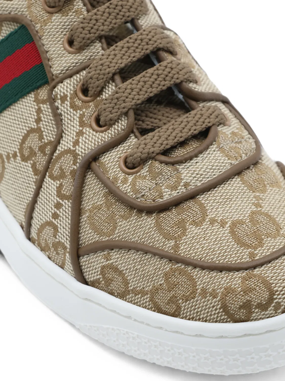 Кроссовки с узором GG Supreme и отделкой Web Gucci Kids, нейтральные цвета — фото 4