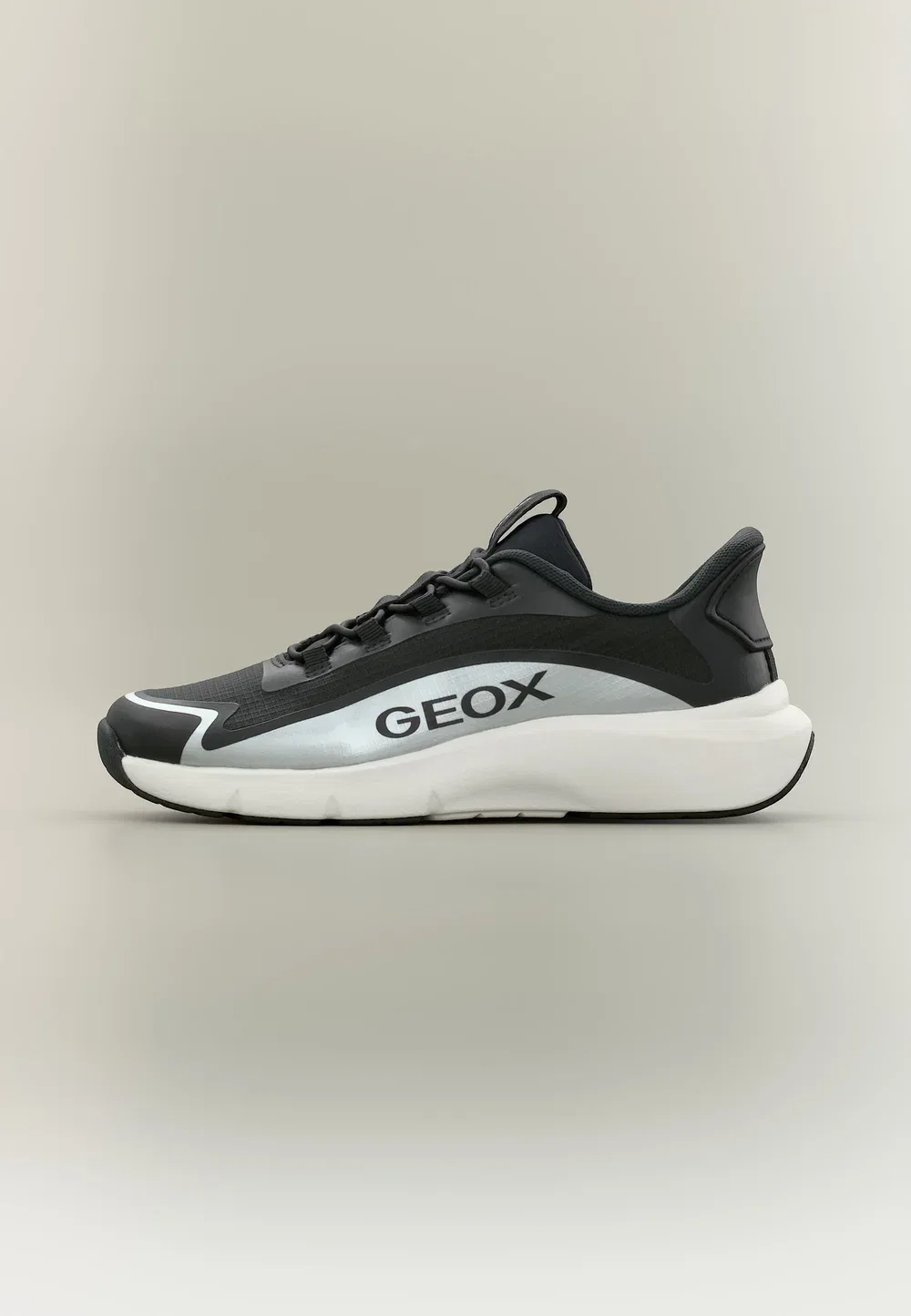 Профессиональные бегуны - кроссовки Geox, Black/Silver-Coloured