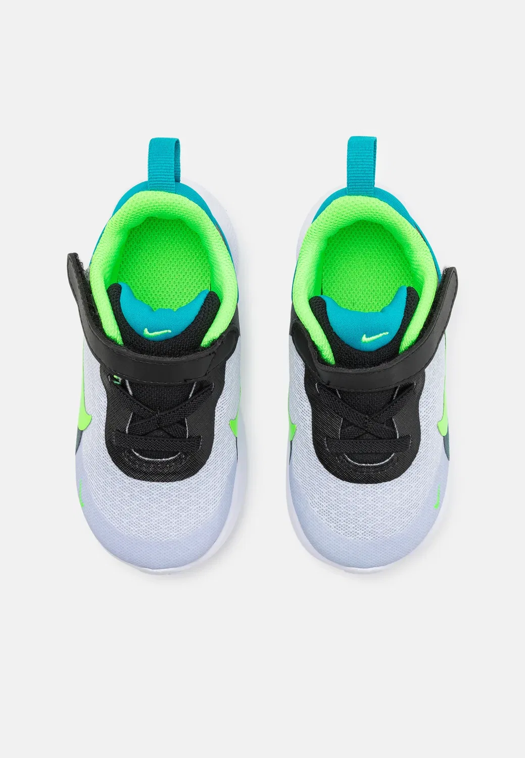 Revolution 7 - кроссовки для бега по шоссе Nike Performance, Black/Green Strike/Football Grey/Aquamarine — фото 4