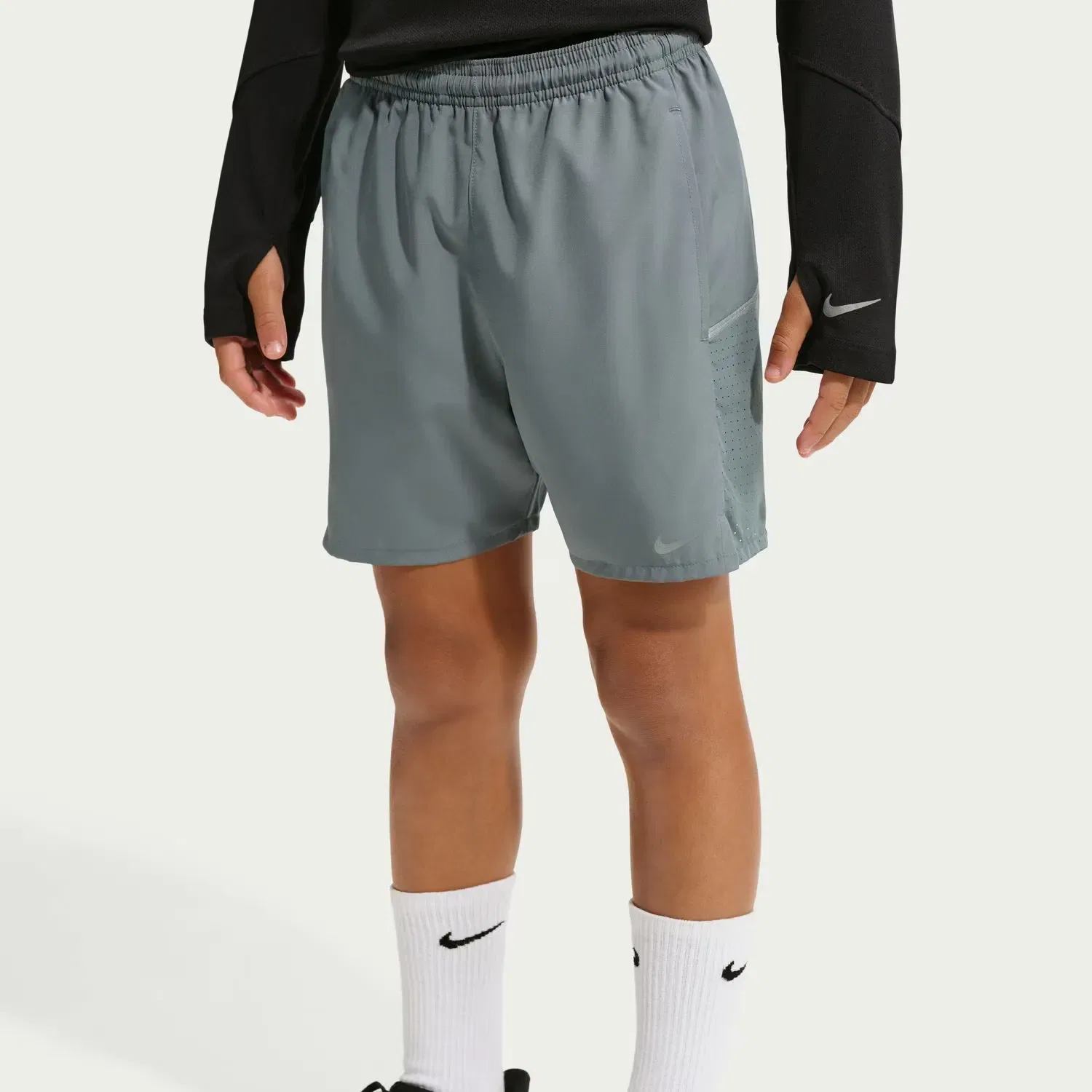 Детские шорты для мальчиков с технологией Dri-FIT Nike Miler, Grey — фото 3