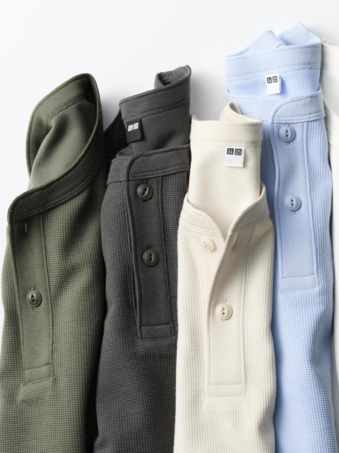 Футболка с коротким рукавом быстросохнущая вафельная с генри-воротом Uniqlo, темно-оливковый — фото 3