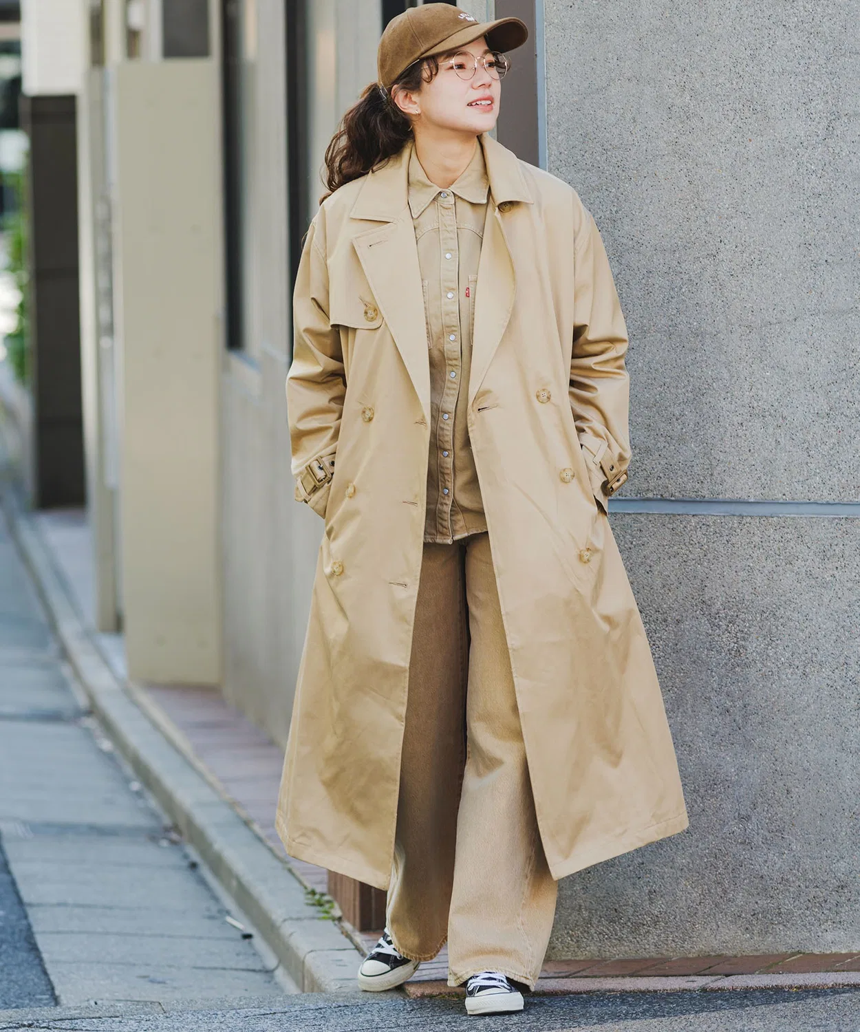 Женское длинное пальто-тренч с поясом, модель TRAVERTINE Levi's, Beige