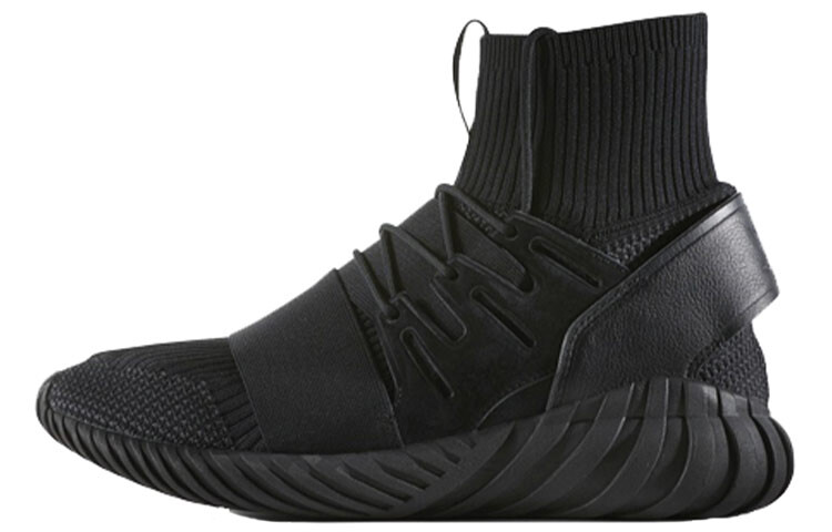 

Кроссовки Adidas Originals Tubular Lifestyle Unisex DA9023, черный