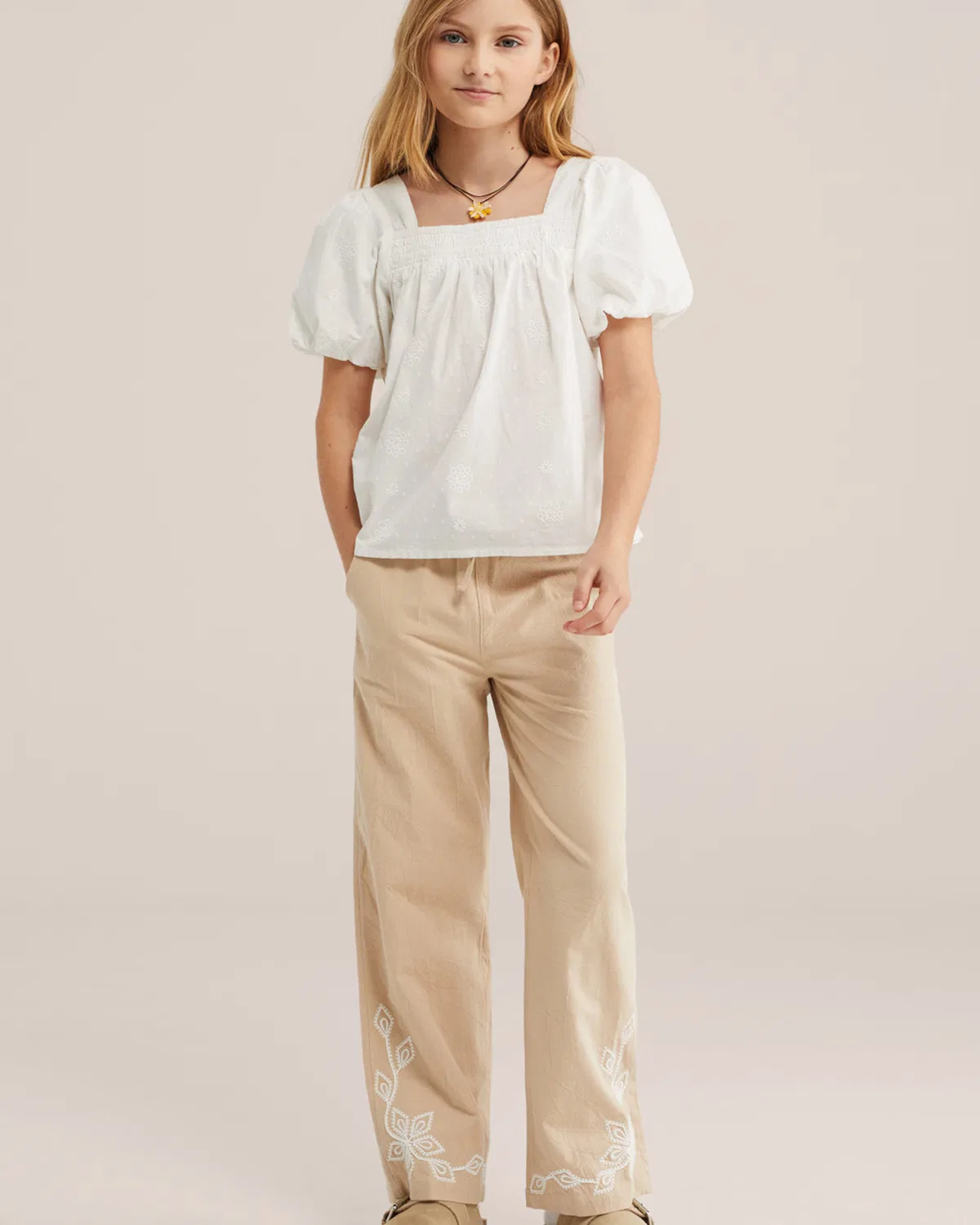 Обычные брюки We Fashion, Beige — фото 4