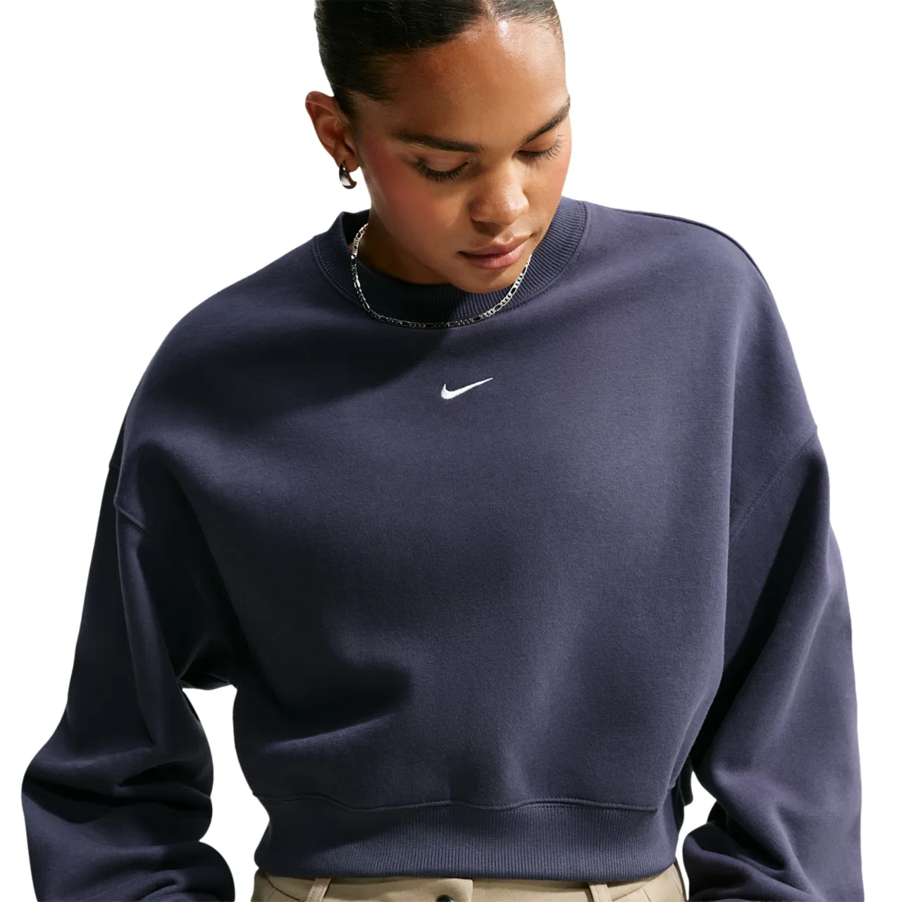Женский свитшот с укороченной длиной и спущенным плечом Nike Studio Fleece Mid-OS Crop Crew, Gridiron/Sail