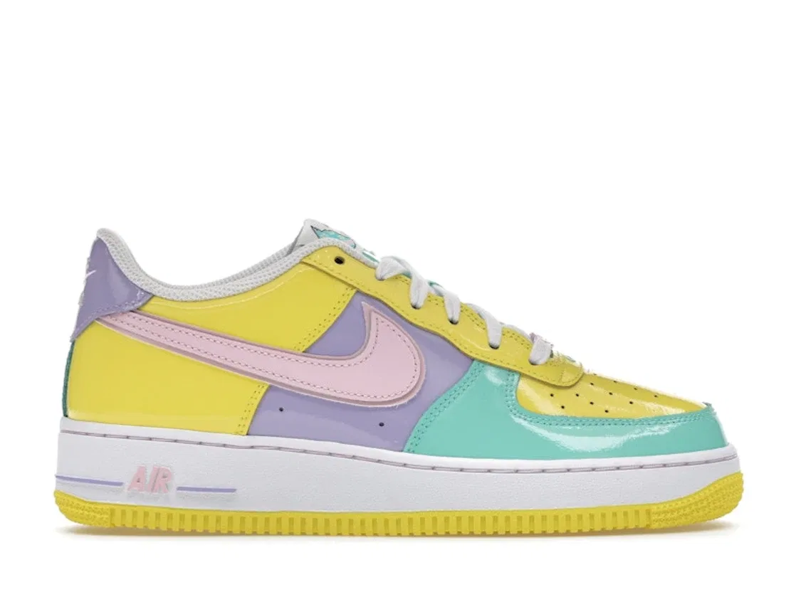 Детские кроссовки Lifestyle Nike Air Force 1 Low, Yellow Pulse Pink Foam Hydrangeas Emerald Rise White