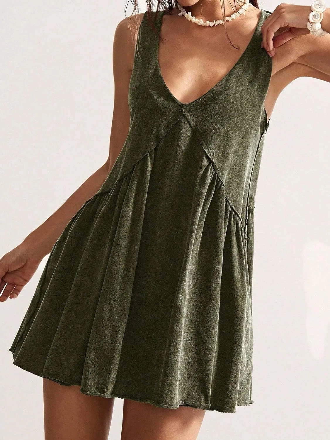 Женское повседневное мини-платье без рукавов с V-образным вырезом Bohemela, Army Green — фото 3