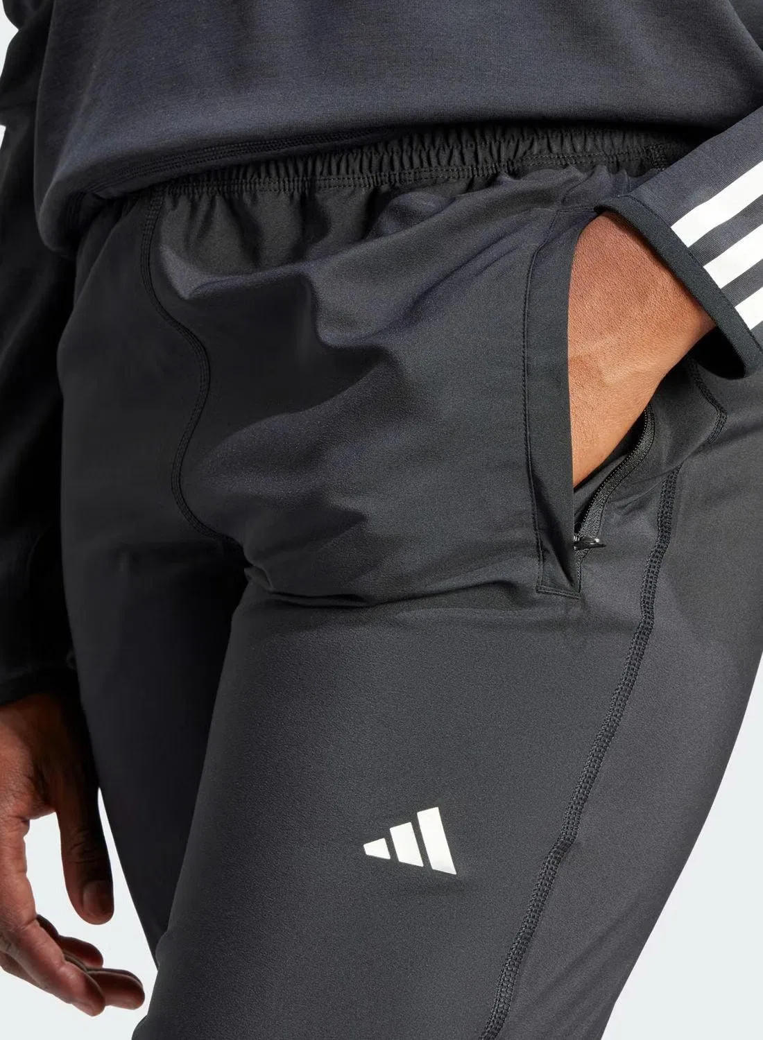 Брюки для бега с боковыми карманами Own the Run Adidas, серый — фото 3