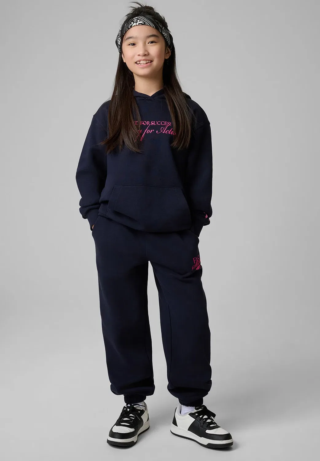 Spodnie dresowe joggery dziewczęce - różowe 158/164 (12-14 лат) - спортивные штаны 4F, Navy