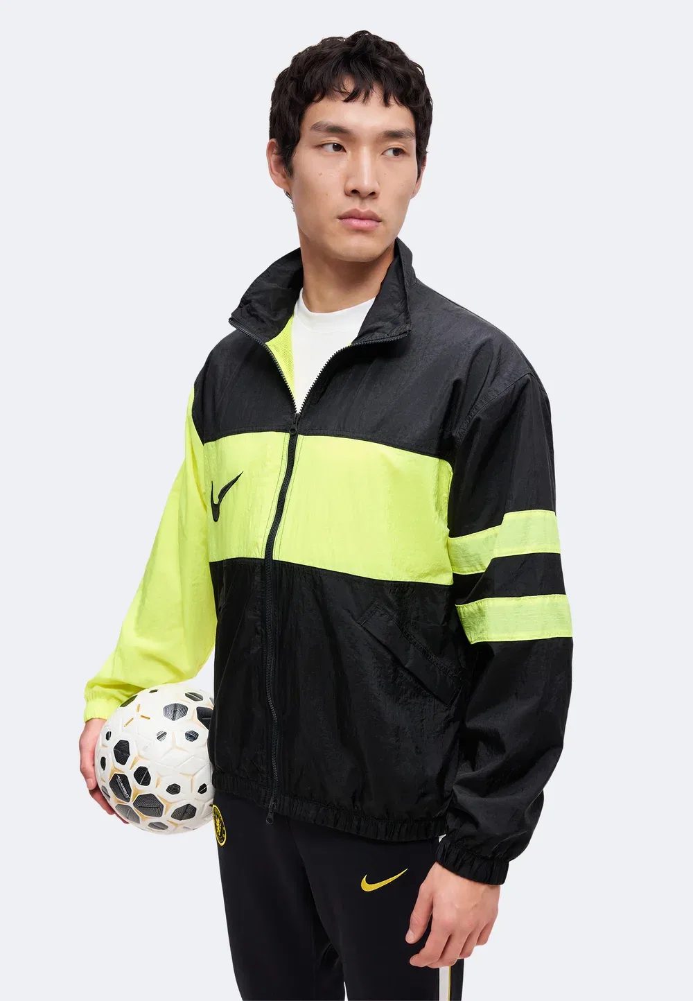 Мужская футбольная спортивная куртка - тренировочная куртка Nike Performance, Black/Lemon — фото 4